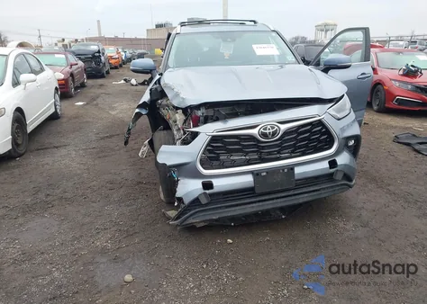2023 Toyota Highlander Xle z USA, uszkodzony, nr VIN 5TDKDRBH2PS029818
